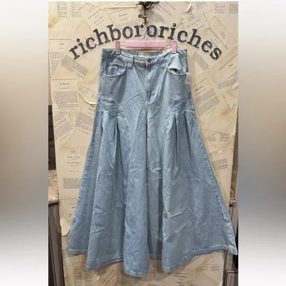 Free People Pandora Wide Leg Jeans We The Free Pleated Front Pocket LightIndigo - Picture 5 of 16